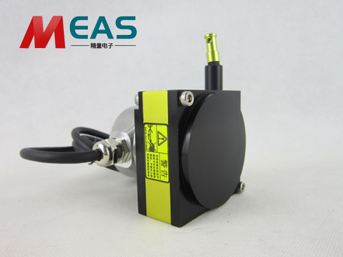 ����λ�ƾ��a�����·�к����c���������С��������U��